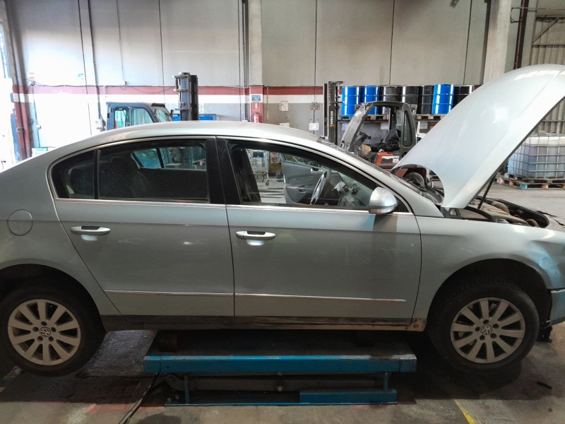 volkswagen passat b6 (3c2) del año 2005