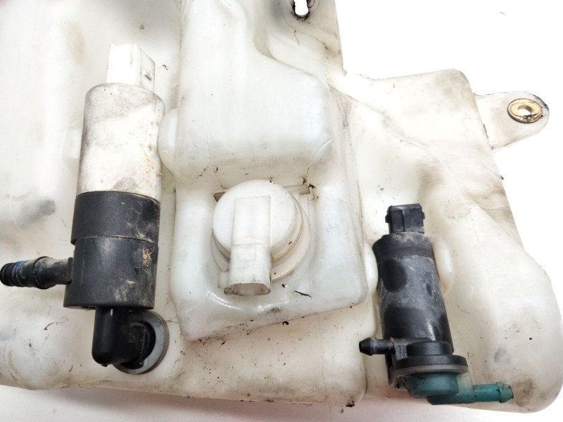 Recambio de deposito limpia para land rover discovery v6 td hse referencia OEM IAM DMBC00121  