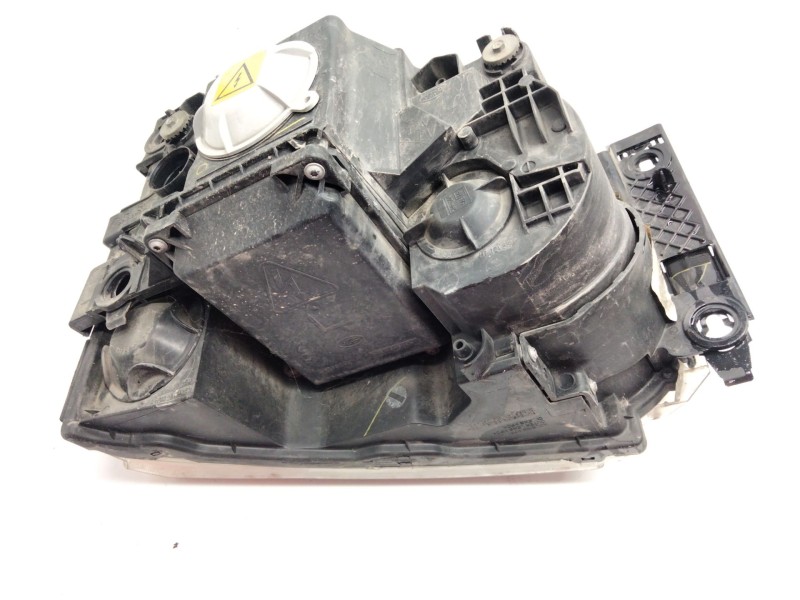 Recambio de faro izquierdo para land rover discovery v6 td hse referencia OEM IAM 5H2213W030KA  