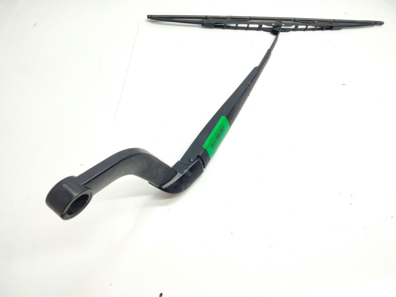 Recambio de brazo limpia delantero izquierdo para land rover discovery v6 td hse referencia OEM IAM   