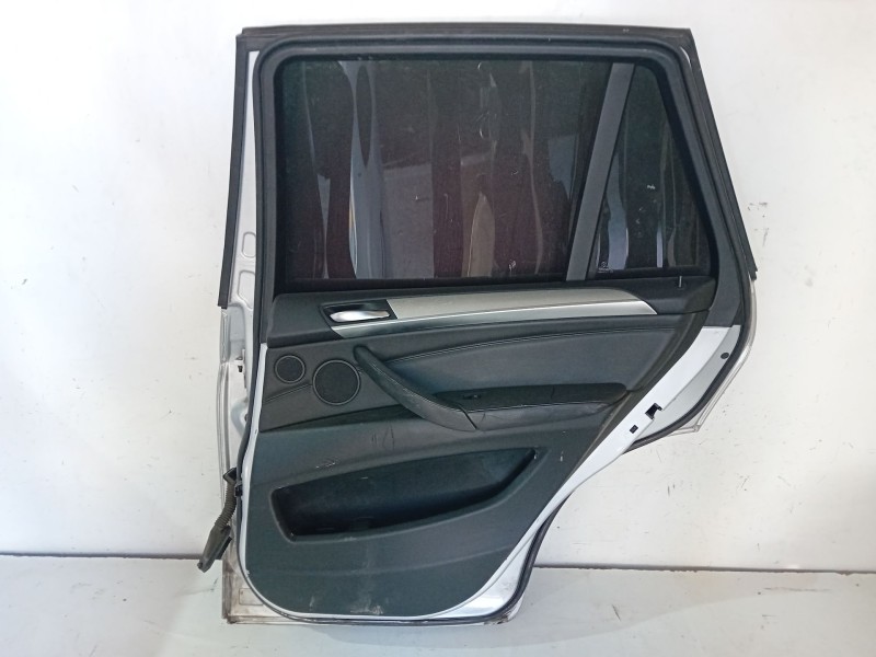 Recambio de puerta trasera derecha para bmw x5 (e70) 3.0 3.0d referencia OEM IAM   