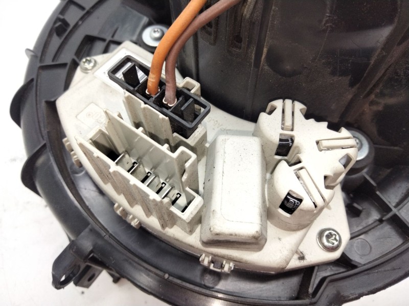 Recambio de motor calefaccion para bmw x5 (e70) 3.0 3.0d referencia OEM IAM 990877L  