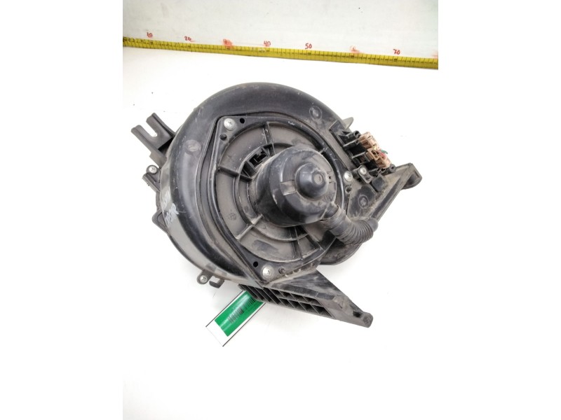 Recambio de motor calefaccion para nissan cabstar 35.12 referencia OEM IAM 12VK7414 56754 