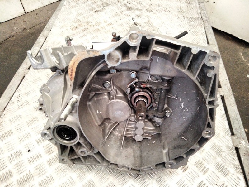 Recambio de caja cambios para fiat punto (199_) 1.3 d multijet referencia OEM IAM 9124229  