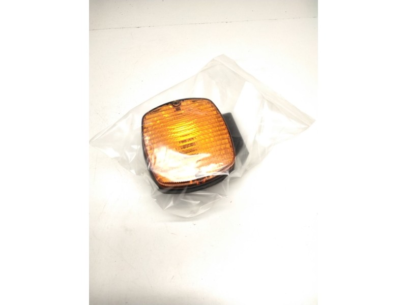 Recambio de piloto trasero central para renault premium 370.26 g 6x2 referencia OEM IAM   