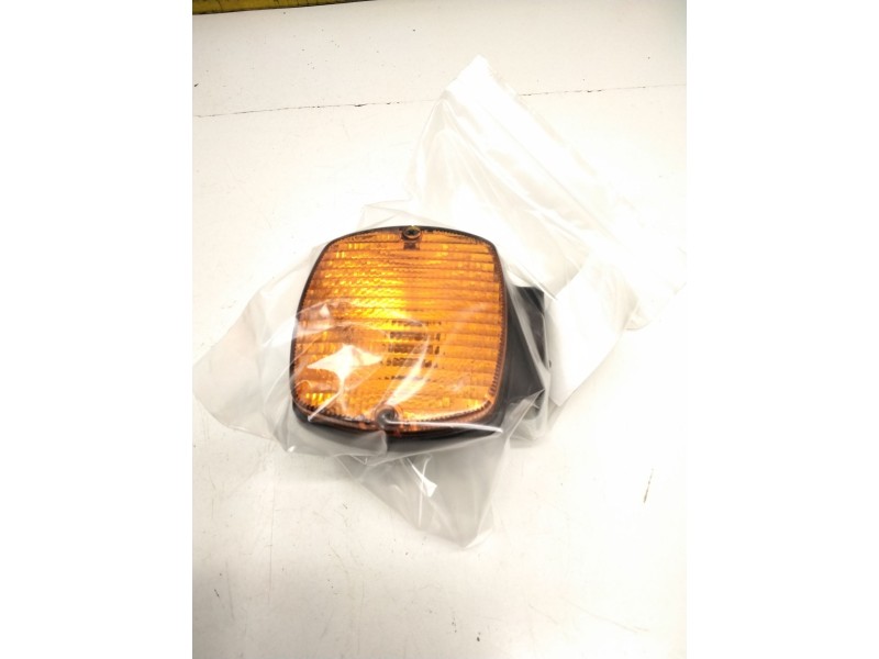 Recambio de piloto trasero central para renault premium 370.26 g 6x2 referencia OEM IAM   