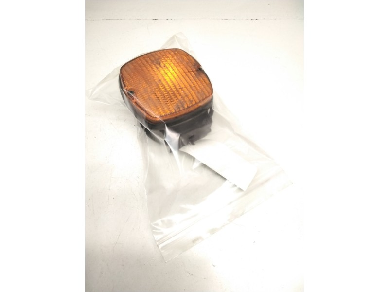 Recambio de piloto trasero central para renault premium 370.26 g 6x2 referencia OEM IAM   