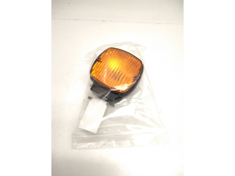 Recambio de piloto trasero central para renault premium 370.26 g 6x2 referencia OEM IAM   