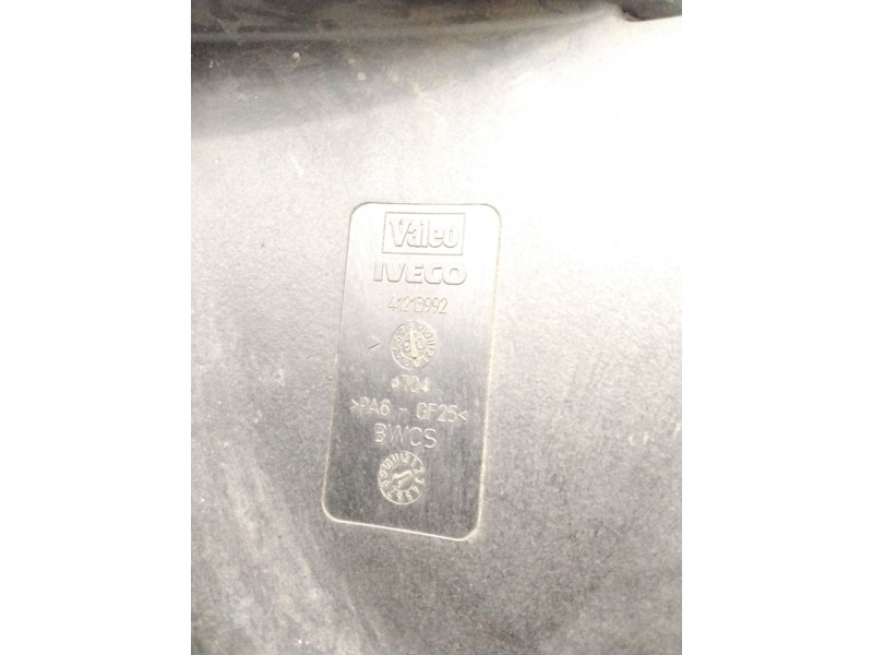 Recambio de ventilador para iveco stralis (ad/at) referencia OEM IAM 41213992 VALEO 