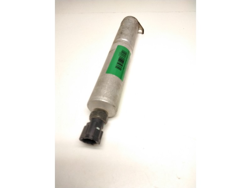 Recambio de filtro secador aire acondicionado para nissan almera tino (v10) 1.8 referencia OEM IAM Q258169 CALSONIC RS02MB