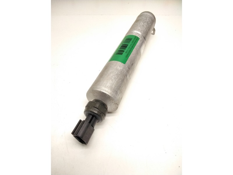 Recambio de filtro secador aire acondicionado para nissan almera tino (v10) 1.8 referencia OEM IAM Q258172 CALSONIC RV03MB