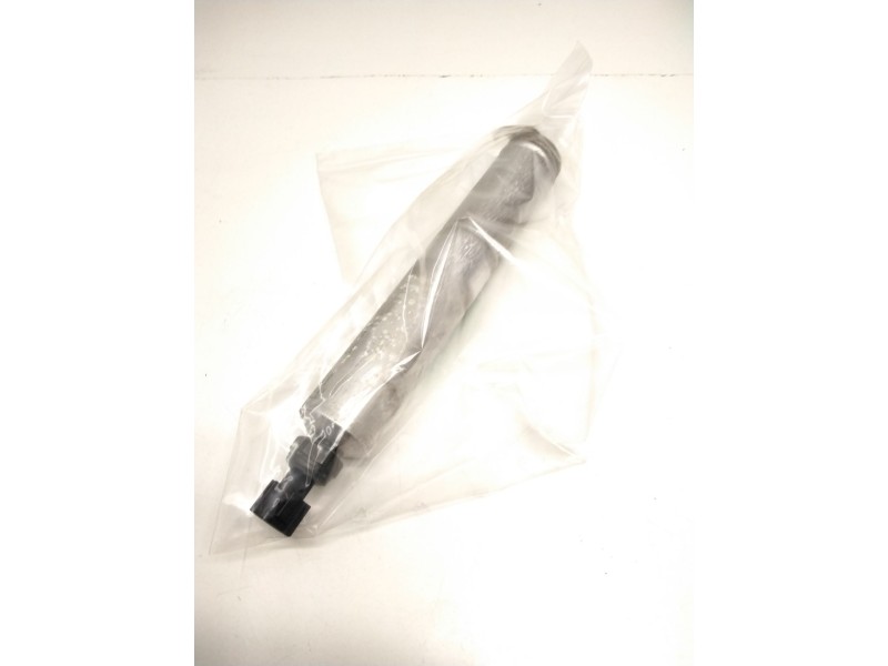 Recambio de filtro secador aire acondicionado para nissan almera tino (v10) 1.8 referencia OEM IAM Q258172 CALSONIC RV03MB