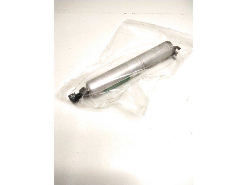 Recambio de filtro secador aire acondicionado para nissan almera tino (v10) 1.8 referencia OEM IAM Q258172 CALSONIC RV03MB