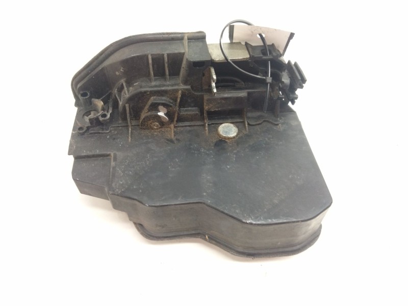 Recambio de cerradura puerta delantera izquierda para bmw 3 coupé (e92) 320 d referencia OEM IAM 7202143  