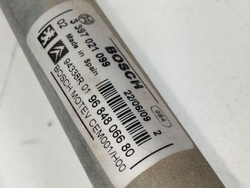 Recambio de motor limpia delantero para peugeot 308 sw premium referencia OEM IAM 9684806680  