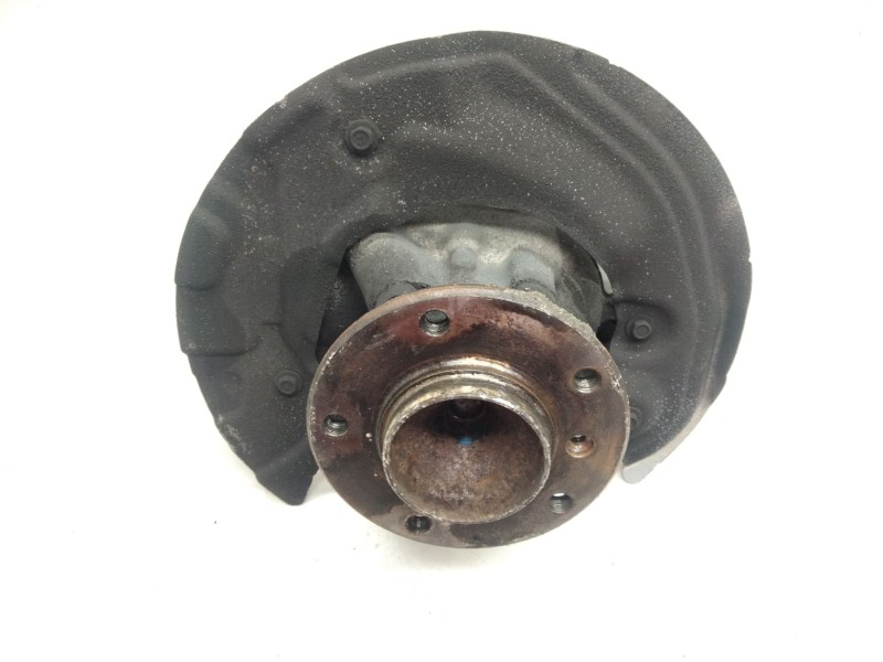 Recambio de mangueta delantera izquierda para bmw 3 coupé (e92) 320 d referencia OEM IAM 676444303  