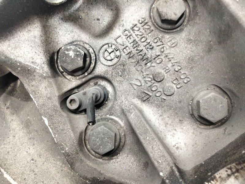 Recambio de mangueta delantera izquierda para bmw 3 coupé (e92) 320 d referencia OEM IAM 676444303  