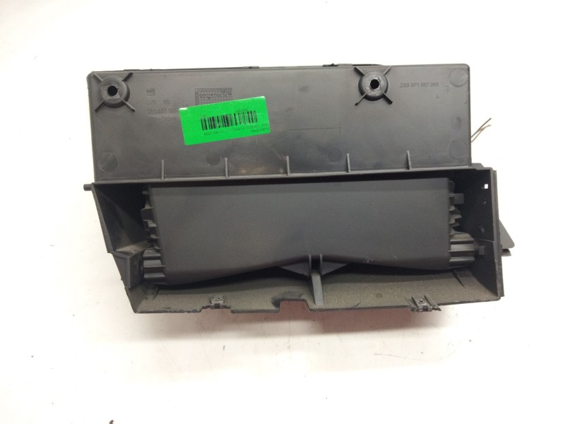 Recambio de guantera para seat toledo iii (5p2) 2.0 tdi 16v referencia OEM IAM 5P1857103  
