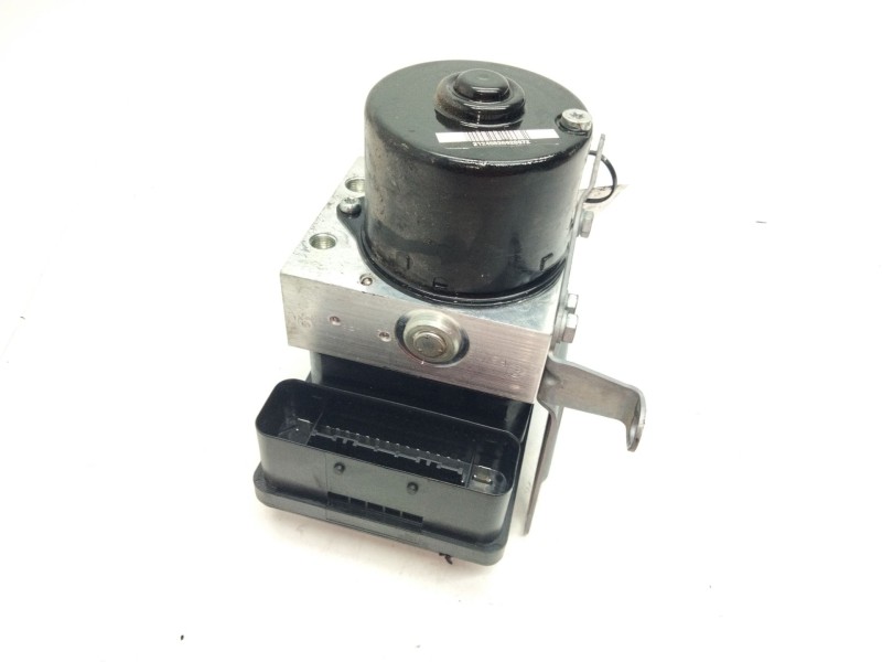 Recambio de abs para bmw 3 coupé (e92) 320 d referencia OEM IAM 677715801  
