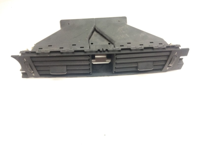 Recambio de aireador central para bmw 3 coupé (e92) 320 d referencia OEM IAM 91304589  