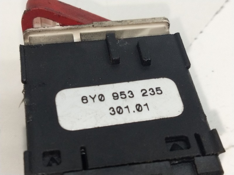 Recambio de warning para skoda fabia (6y2/6y3) fresh referencia OEM IAM 6Y0953235  