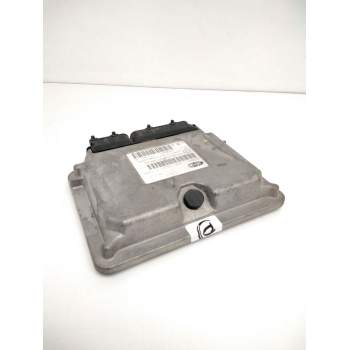 Recambio de centralita motor uce para fiat panda (169) 1.1 referencia OEM IAM 55196261 4KREZD92F 6160112401