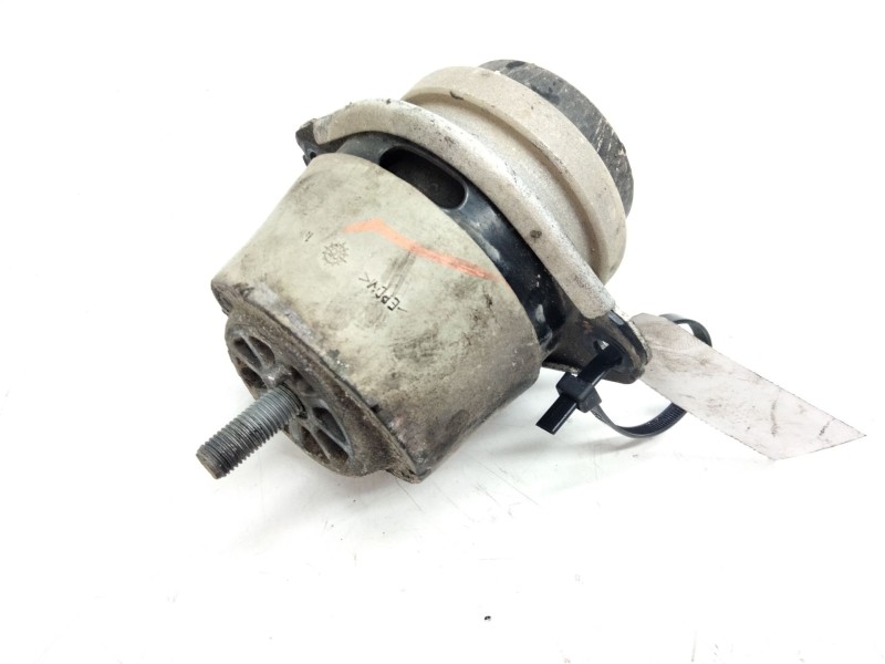 Recambio de soporte motor izquierdo inferior para volkswagen touareg (7l6) 3.0 v6 tdi dpf referencia OEM IAM 7L6199131A  