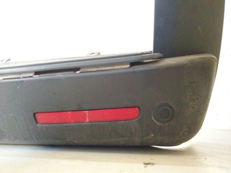 Recambio de paragolpes trasero para land rover discovery v6 td hse referencia OEM IAM   