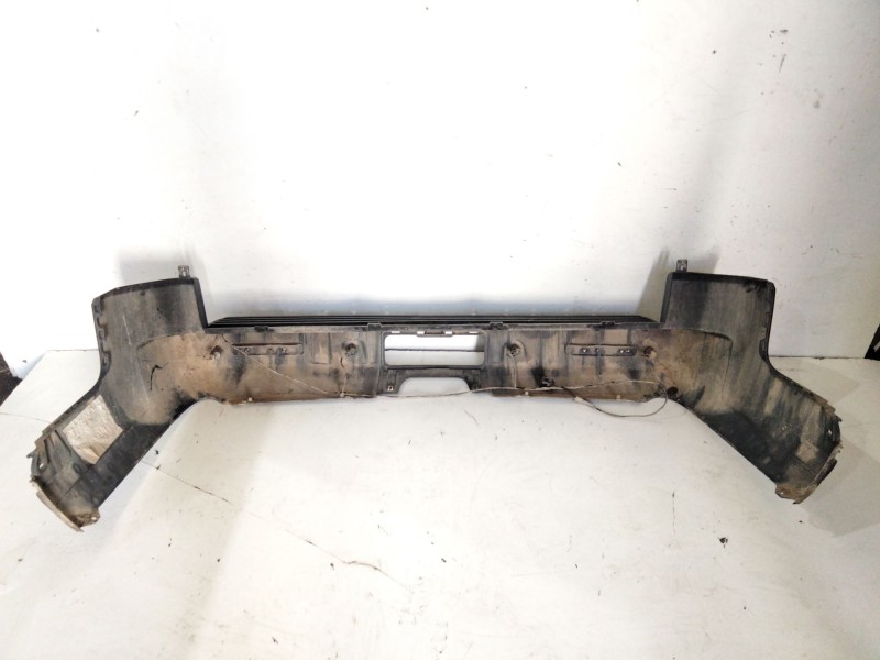 Recambio de paragolpes trasero para land rover discovery v6 td hse referencia OEM IAM   