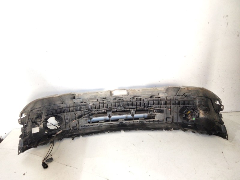 Recambio de paragolpes delantero para land rover discovery v6 td hse referencia OEM IAM   