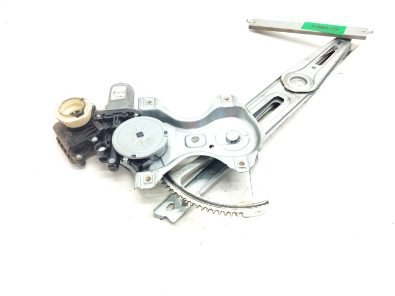 Recambio de elevalunas delantero derecho para toyota auris referencia OEM IAM 8571002428  