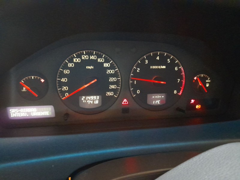 volvo s60 berlina del año 2001