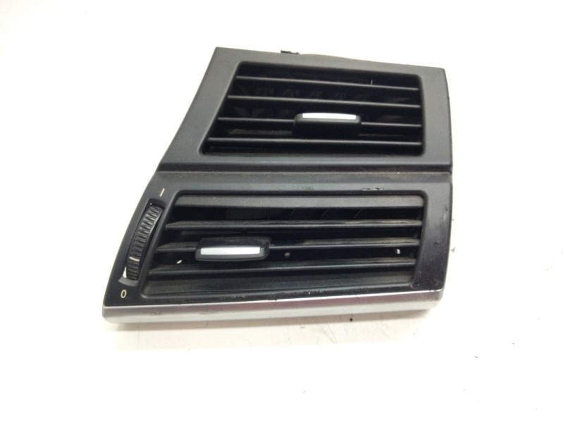 Recambio de aireador derecho para bmw x5 (e70) 3.0 3.0d referencia OEM IAM 716180404  