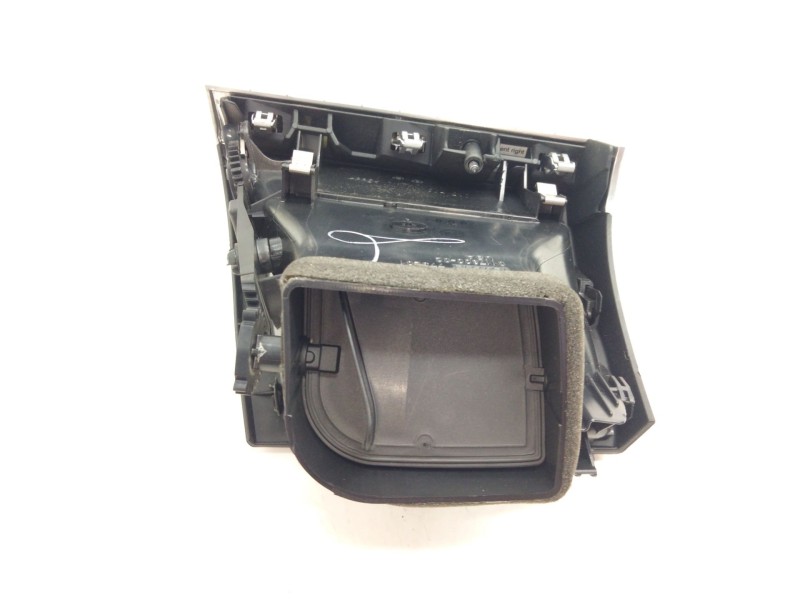 Recambio de aireador derecho para bmw x5 (e70) 3.0 3.0d referencia OEM IAM 716180404  