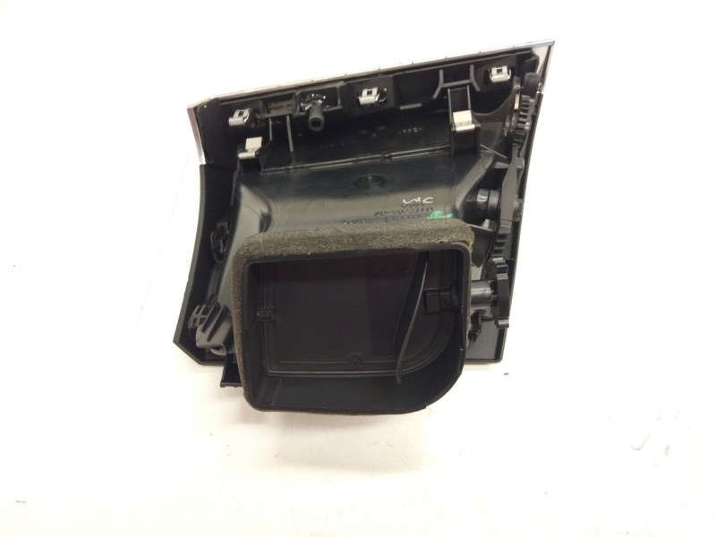 Recambio de aireador izquierdo para bmw x5 (e70) 3.0 3.0d referencia OEM IAM 716180304  