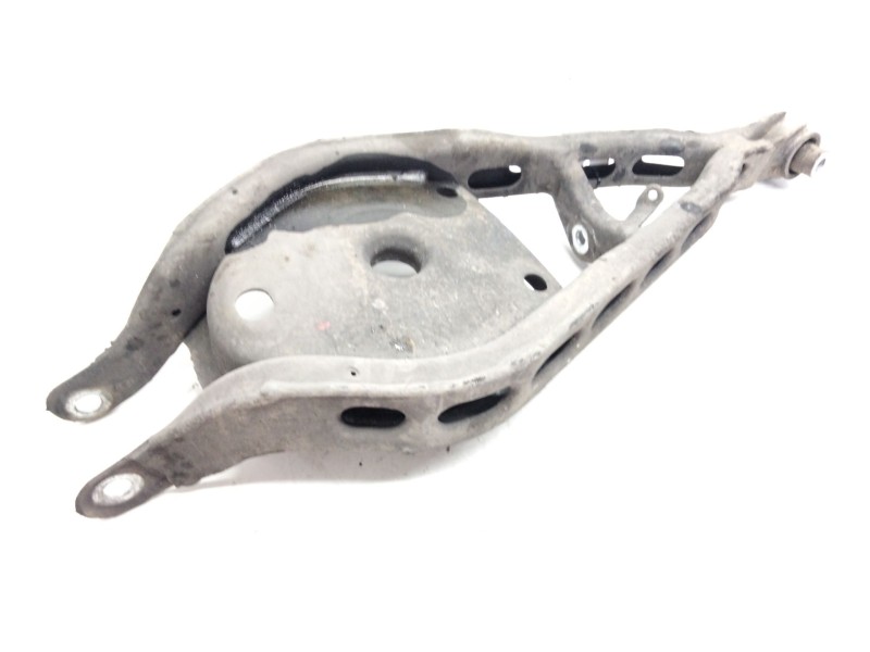 Recambio de brazo suspension superior trasero derecho para bmw x3 (e83) 2.0 d referencia OEM IAM   