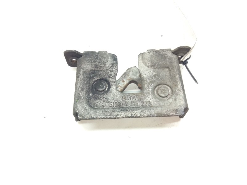 Recambio de cerradura capot para bmw x3 (e83) 2.0 d referencia OEM IAM 7115223  