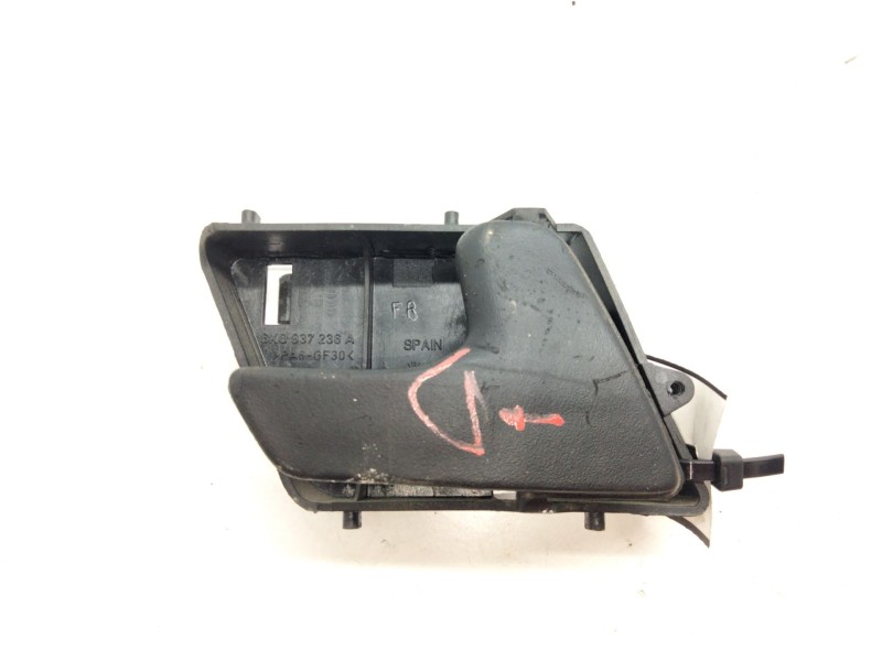 Recambio de maneta interior trasera derecha para seat cordoba (6k1, 6k2) 1.6 i referencia OEM IAM 6K0847236A  
