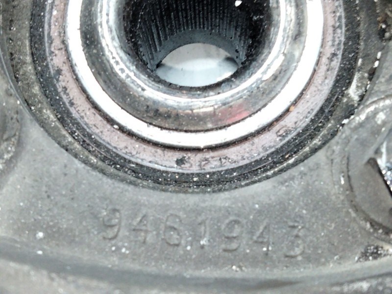 Recambio de mangueta delantera izquierda para volvo s60 berlina 2.4 (103kw) referencia OEM IAM 9461943  