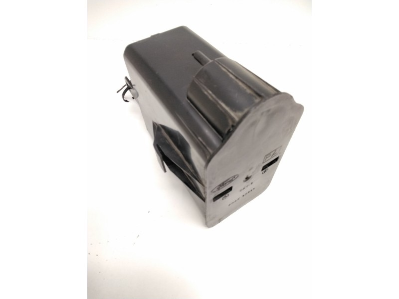 Recambio de filtro carbono activo para ford maverick 2.0 16v fwd referencia OEM IAM 95AB9D653BA FOAE9D655 95AB9D656AA