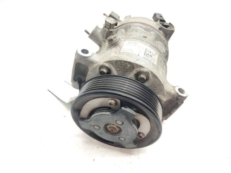 Recambio de compresor aire acondicionado para seat leon sc (5f5) 1.2 tsi referencia OEM IAM 5Q0820803E  