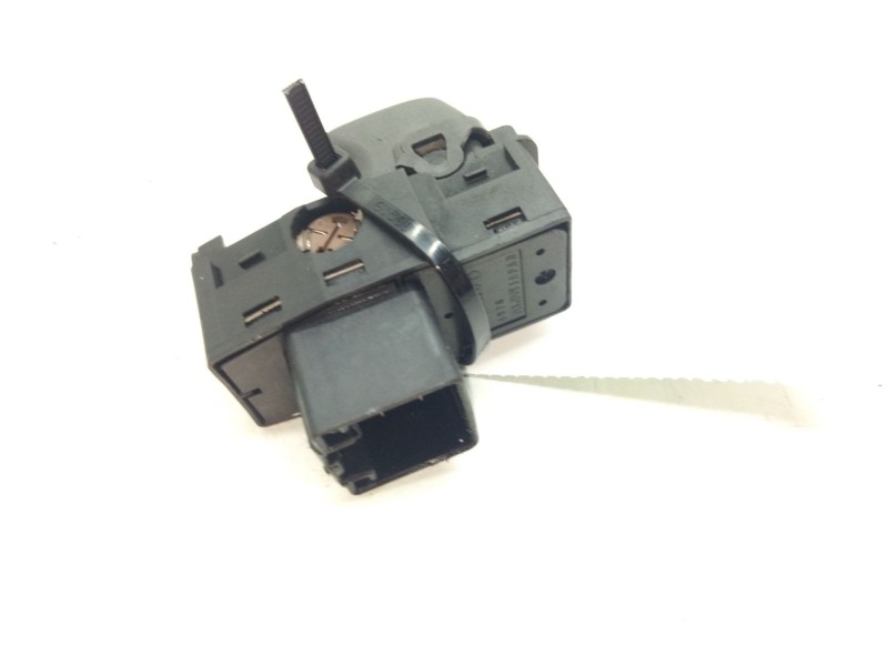 Recambio de mando elevalunas trasero derecho para volvo s60 berlina 2.4 (103kw) referencia OEM IAM 9472275  