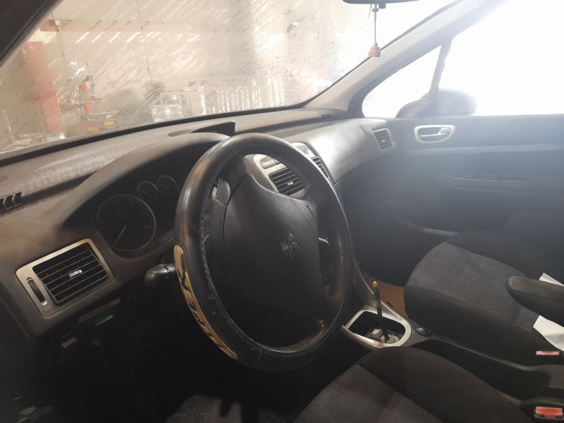 peugeot 307 sw (3h) del año 2004