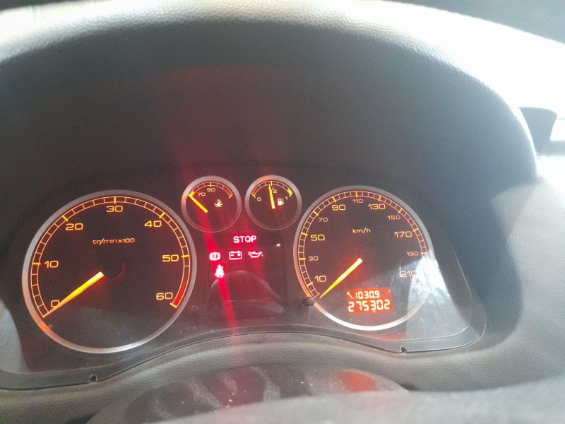 peugeot 307 sw (3h) del año 2004