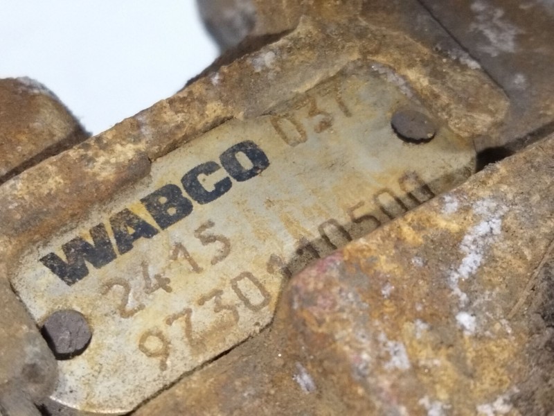 Recambio de valvula aire para scania serie p/g/r (l-clase) referencia OEM IAM 9730110500  