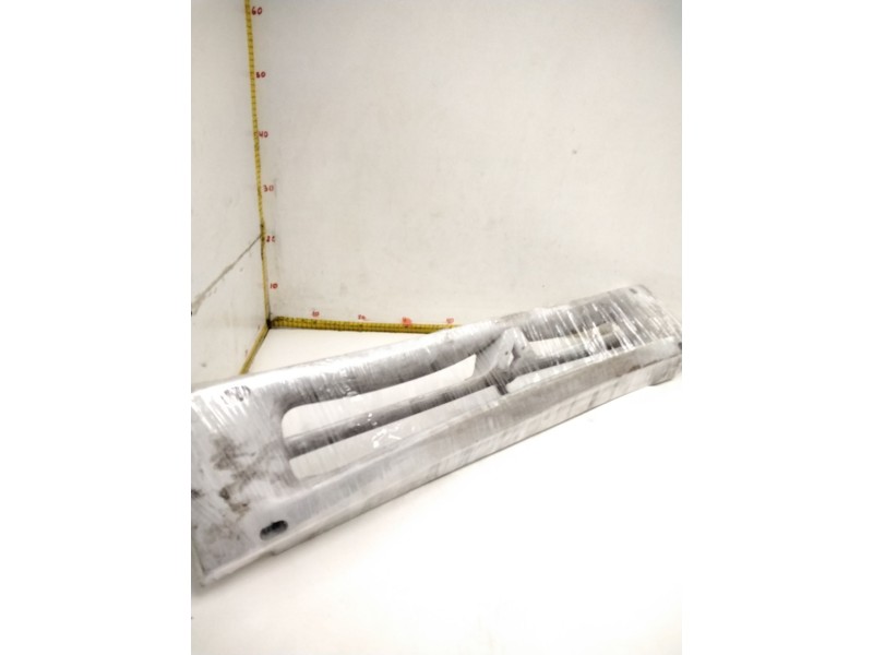 Recambio de rejilla delantera para renault trucks b caja/chasis 70 referencia OEM IAM 5010148955  