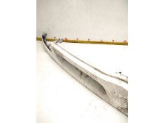 Recambio de rejilla delantera para nissan vanette cargo furgón (hc 23) 1.6 i referencia OEM IAM 623101C400  BLANCA