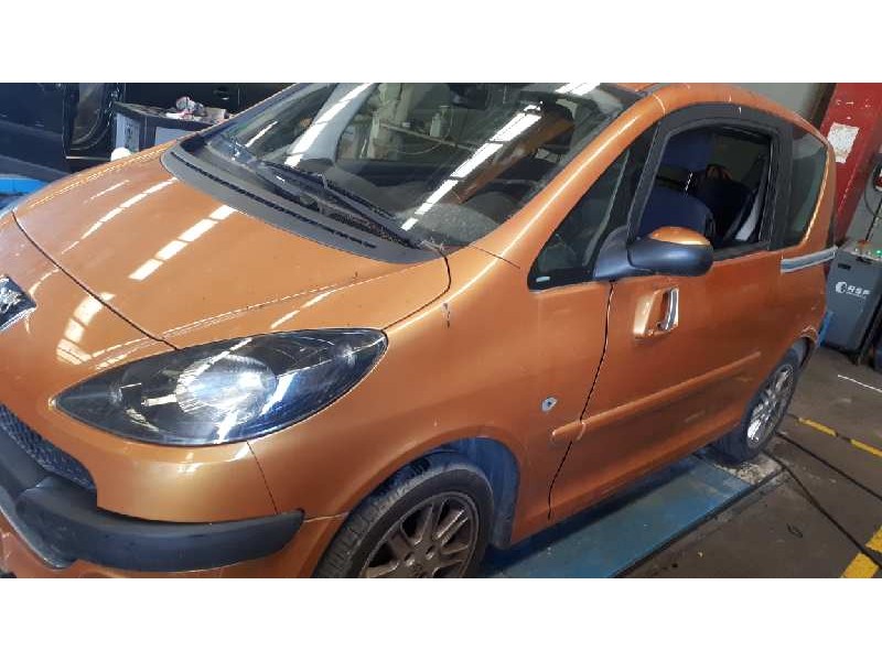 peugeot 1007 del año 2006
