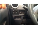 PEUGEOT 1007