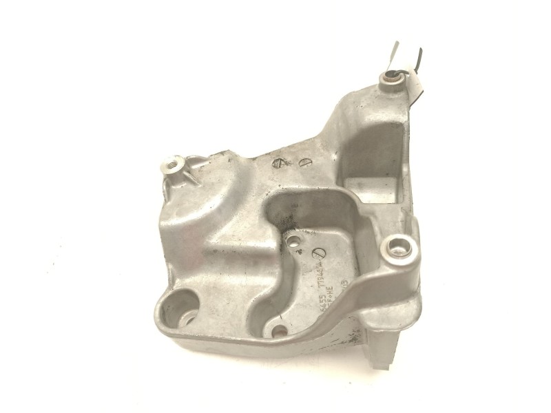 Recambio de soporte compresor de aire acondicionado para bmw x3 (e83) 2.0 d referencia OEM IAM 64557794614  